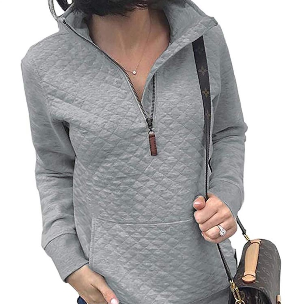 NWOT cute grey pullover (half-zip)